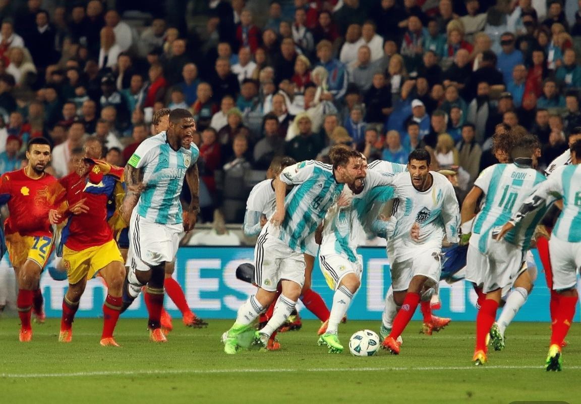 梅西领航！阿根廷厄瓜多尔南美足球激情对决